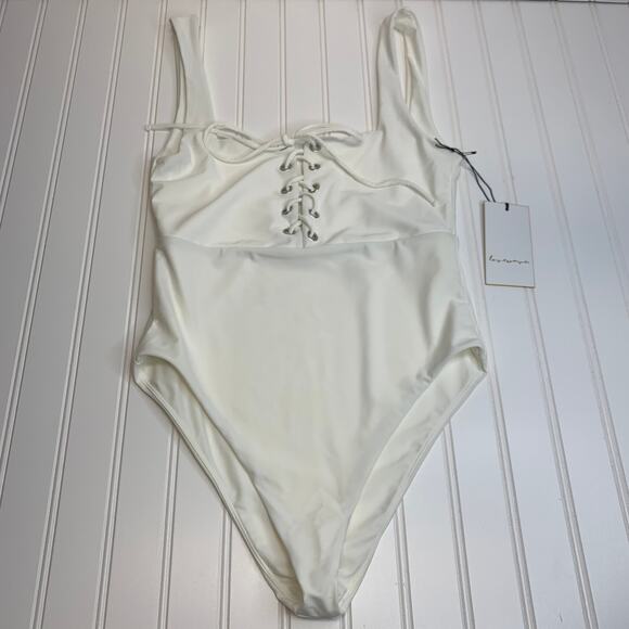 Lovetree White Lace Top 1 Pc Swimsuit Sz Medium - Picture 1 of 7